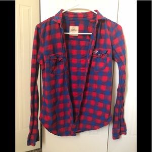 Hollister plaid long sleeve Size: XS